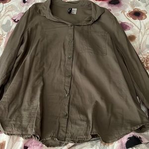 H&M olive green button down shirt